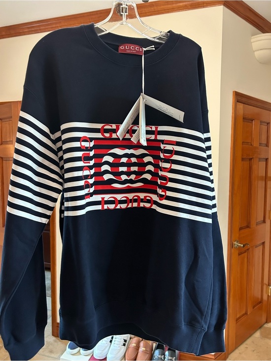 Gucci Other - Men's Gucci 100% cotton logo print sweatshirt size large made in Italy NWT